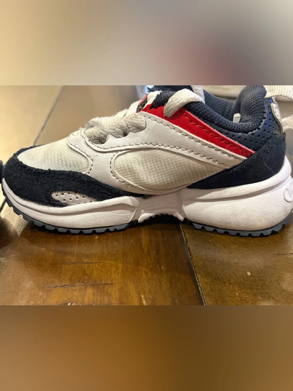 Champion Retro Shoes White/Blue/Red Shoes Sz 5T